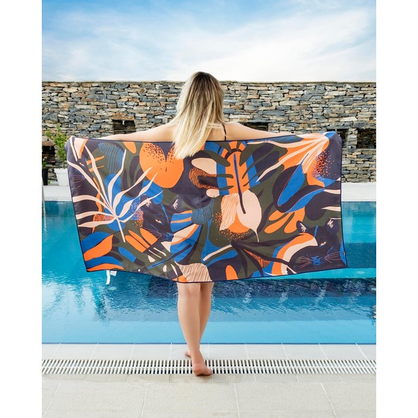 Gräfenstayn Premium Microfibre Beach Towel with Shoulder Button 80 x