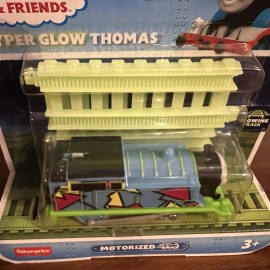 Thomas & Friends Hyper Glow In The Dark Thomas Motorized Glowing Track FVJ73