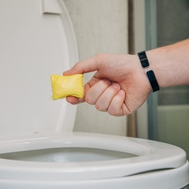 Camco TST MAX RV Toilet Treatment Drop-INs | Control Unwanted Odors and Break Down Waste and Tissue | Septic Tank Safe | Lemon Scent | 10-pack (41573)