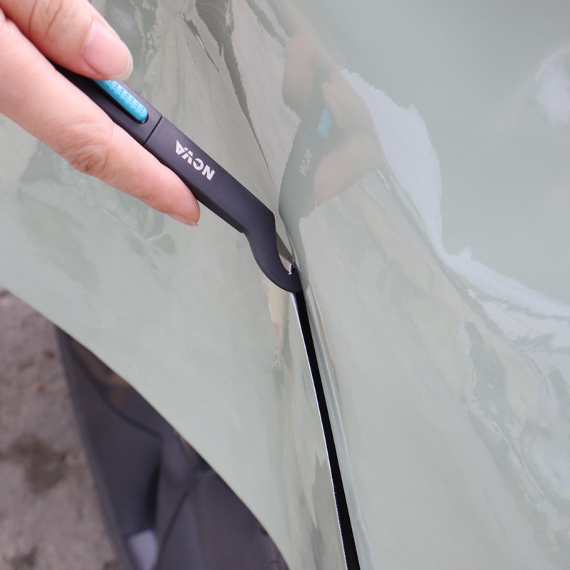 Nova Retractable Guardy Cut, Vinyl Cutter Knife for Car Wrapping,