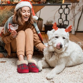 Women's Warm Memory Foam Winter Slippers Size 36-43 EU, Christmas Red