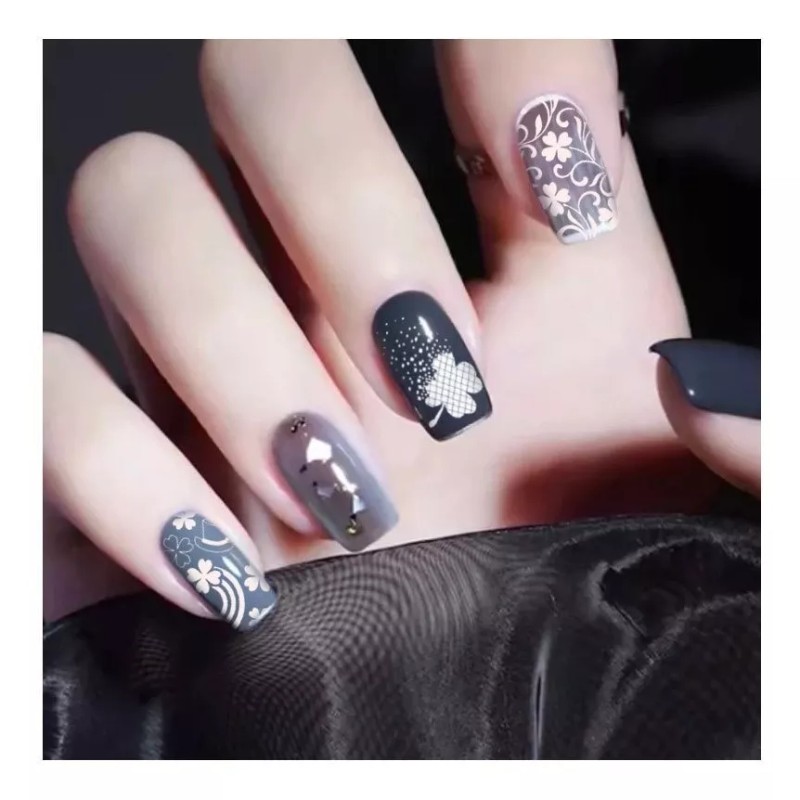 Dolores 10 Sellos Uñas Decoración:8 Placas Uñas,estampador,raspador