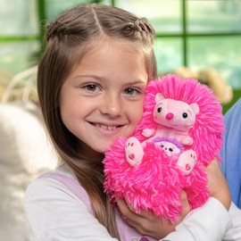 Curlimals Mummy and Baby Mimi, Mummy & baby sing, giggle, talk and curl up to rest or sleep together. Suitable for 3yrs +.