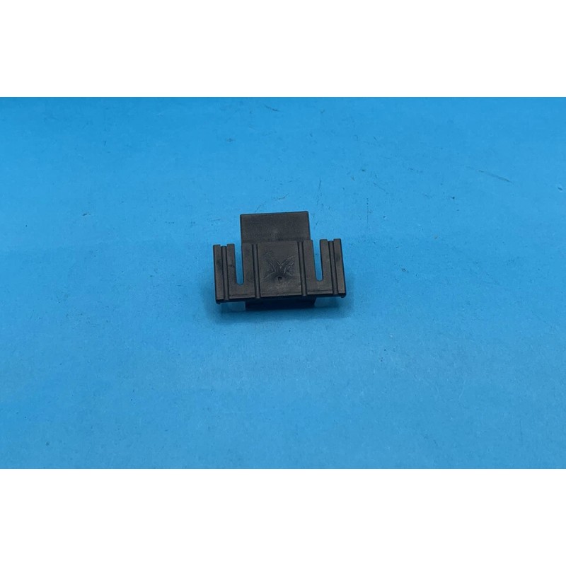 Auveco (Bag of 15) Rocker Panel Moulding Retainer Clips for