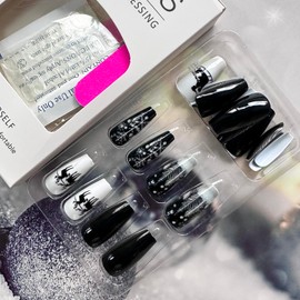 Christmas Press on Nails Medium Square Black Fake Nails Christmas Reindeer False Nails with Santa Claus Snowflake Designs Acrylic Nails Xmas Glue on Nails Winter Nails Medium Stick on Nails for Women