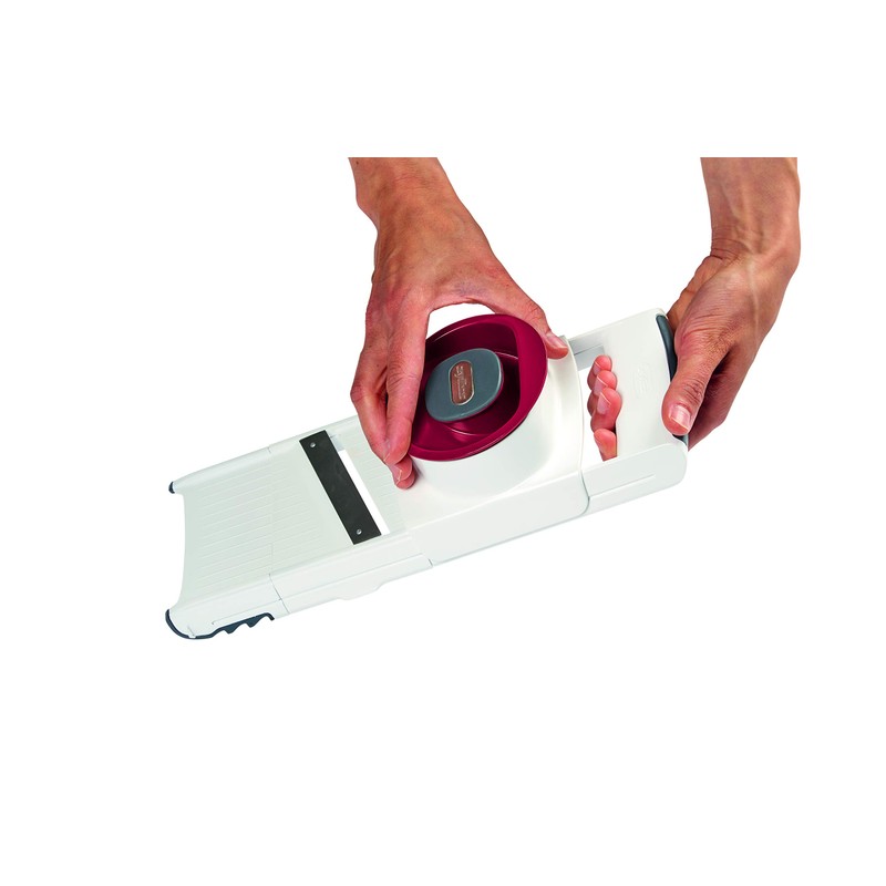Zyliss E900027 4 in 1 Gemüsehobel, Kunststoff/Edelstahl, weiß/Rot, Mit 4
