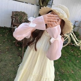 Women's Summer Driving Cool Arm Sleeves with Ice Silk Lace Bubble Design and UV Protection Size/White 10ea