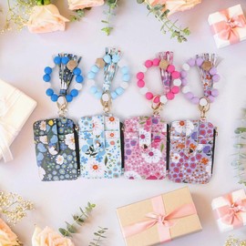 【Mother‘s Day Gifts】Ladies' Boho Style Beaded & Tassel Decorated Keychain with Flower Pattern, Portable Leather Credit Card Holder Keychain Bracelet - Color: Khaki