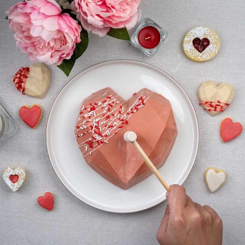 O'Creme Mini Wooden Mallet, Chocolate-Heart-Breaking Hammer to Open Chocolate Bombs