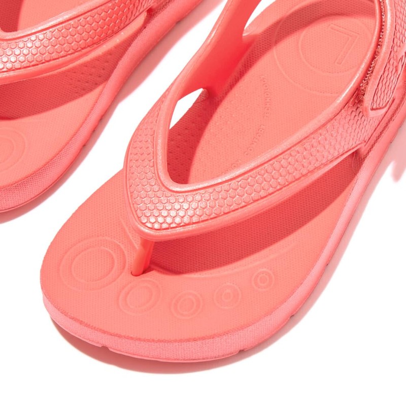 Fitflop Iqushion Girls' Ergonomic Shimmering Flip Flops, Rosy Coral