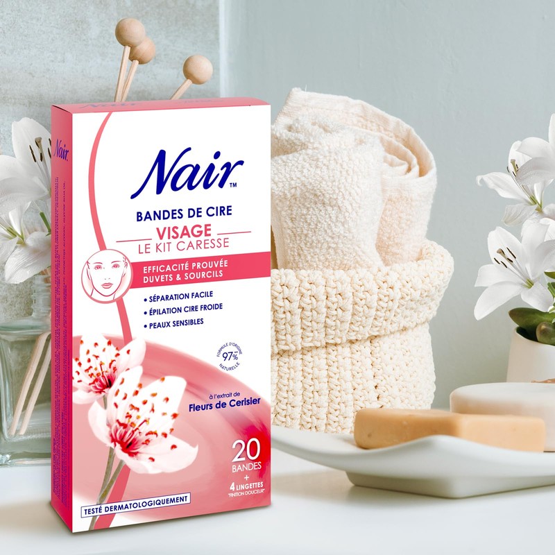 NAIR Caresse Set - Cold Wax Strips for Face, Easy