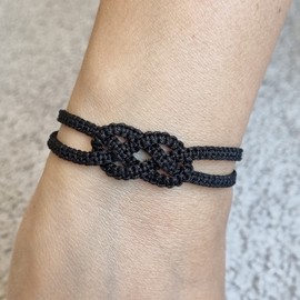 MYSTIC JEWELS - Kabbalah Concentric Knot Evil Eye Protection Good Luck Bracelet, Stone