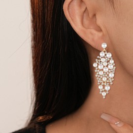 Chandelier Earrings Silver White Pearl Drop Dangle Earrings for Women Bridal Earrings for Wedding Pearl Prom Jewelry