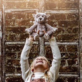 Charlie Bears Moat | Gargoyle Fantasy Grey Plush Character for Kids | Bearhouse Stuffed Toy