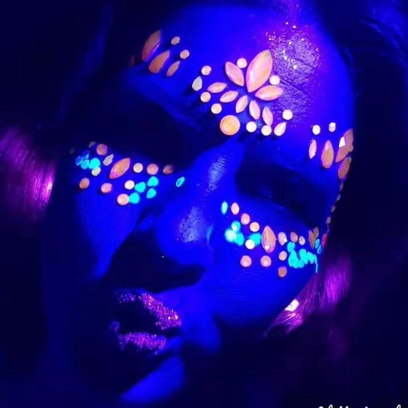 6Pcs Luminous Rhinestones Face Temporary Tattoos Glitter Festival Face Stickers
