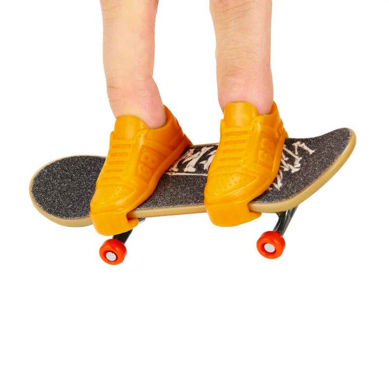 Hot Wheels Skateboard 20 Shoe 4 Toy Vehicle for Children