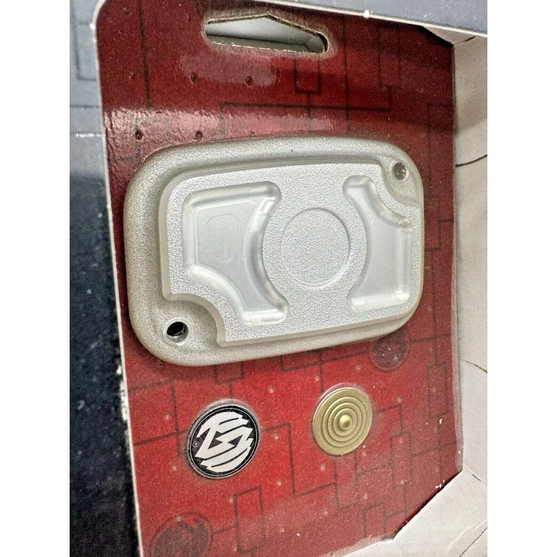 ROLAND SANDS DESIGN GENUINE RSD FRONT MASTER CYLINDER COVER 13-21
