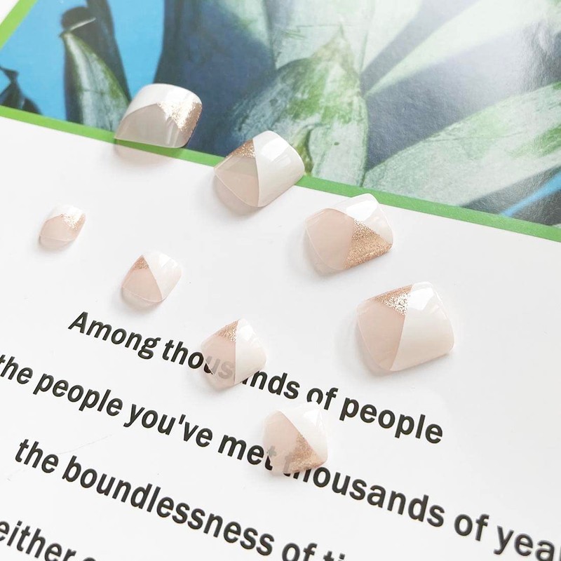 Resweky Pack of 24 Pink White False Nails French Square