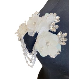 PLune 3D three-dimensional flower Rhinestone Applique Sewing Shining Beads Stones Trim Crystal Fringe Patches for Dress Clothes Accessories 5.5X6.2inches (Silver,B)