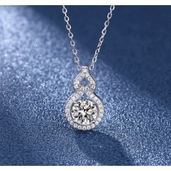Unbranded Pear Tear Drop Rhinestone Cubic Zirconia Necklace Pendant Silver