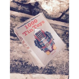 1000 TIN TOYS BOOK Teruhisa Kitahara - TASCHEN -  OLD STORE STOCK NEAR MINT