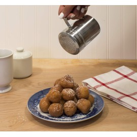 Mrs. Anderson’s Baking Dredger Flour Duster with Handle, Stainless Steel, 9-Ounce Capacity