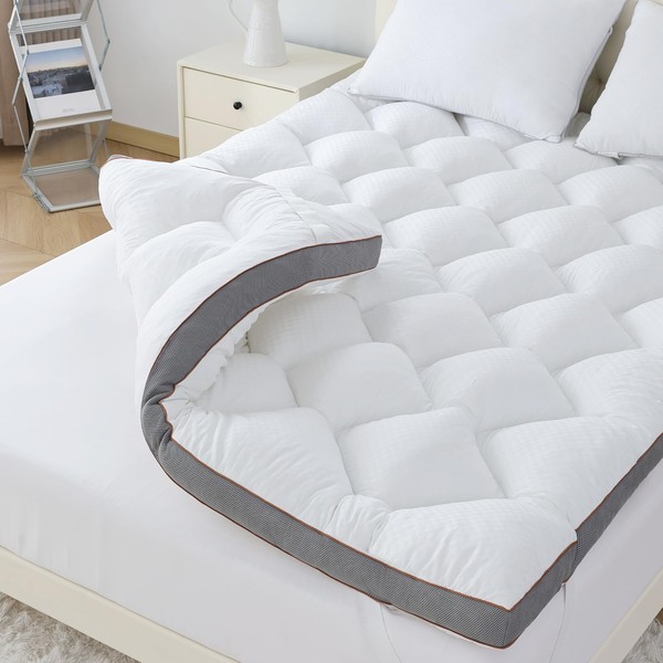 WhatsBedding 3 Inch Memory Foam Mattress Topper King, Extra Soft
