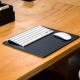 Dacasso Leather Desk Pad Without Side Rails - Luxury Leather Desk Blotter for Writing - Executive Desk Surface Protector - (Black, 14” x 11.5”), (P1036)