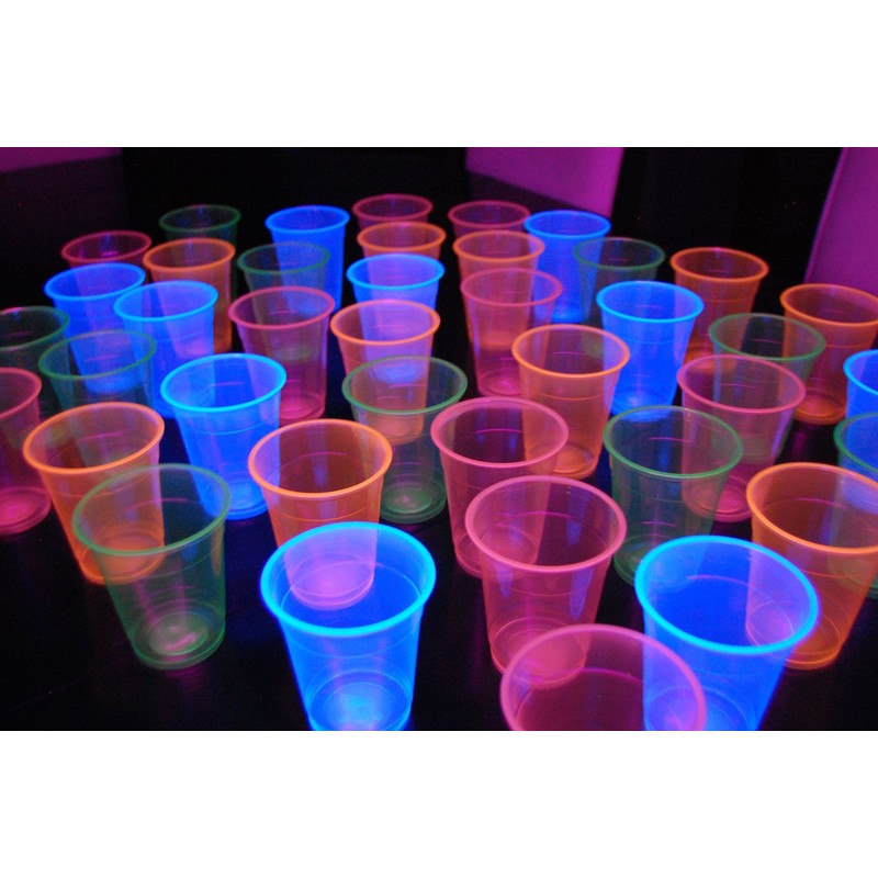 DirectGlow 12oz Neon Assorted Blacklight Reactive Soft Plastic Cups (Multicolor,