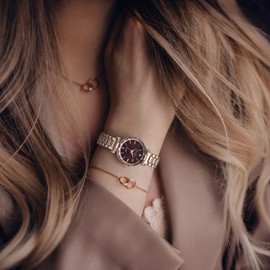 Jessica Simpson Diamond Collection Women's Watch, Classic Quartz, Metal Band, Round Faceted Crystal Face, Elegant Dress Watch for Women