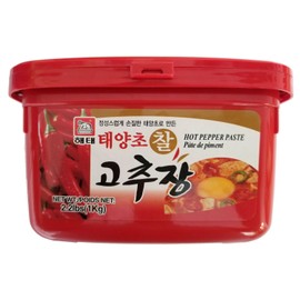 Haitai Hot Pepper Chili Paste (Gochujang) / Pâte de piment (해태 태양초 찰 고추장) (Regular Hot (태양초 찰 고추장), 2.2 lbs (1 Kg) x 1)
