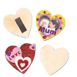 Baker Ross EF359 Wooden Heart Magnets (Pack of 10), Perfect for Children to Design and Decorate, Ideal for For Kids Arts and Crafts Projects, 8cm