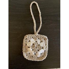 Crochet earbuds case - granny squares brown/cream