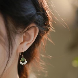 W WEILIRIAN Bohemian Circle Pearl Earrings Pearl Earrings Green Pearl Earrings Jade Drop Earrings Jewellery for Women and Girls Gifts