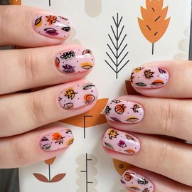 Thanksgiving Press on Nails Short Fall Fake Nails Nude Pink Full Cover Stick on Nails with Maple Leaves Pattern Designs Acrylic Square Nails Cute False Nails for Women Girls 24Pcs