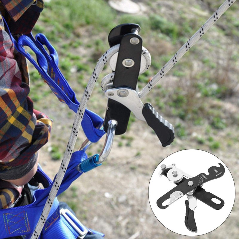 Vbestlife 150KG Black Aluminum Alloy Climbing Carabiner with High Security