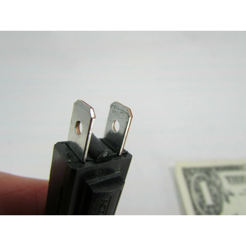 Tyco (P&B) 2 Tyco 20 Amp Push Reset Circuit Breakers