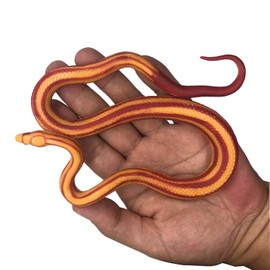 Yitaocity Realistic Rubber Fake Corn Snake Toy for Garden Props and Practical Joke