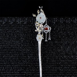 Rabithenn Hotan Jade S925 Silver Hairpin with Pearl and Plum Blossom Chinese Hanfu Style Hair Sticks Retro Handmade Hair Clip Hair Accessories for Women Girls Long Hair