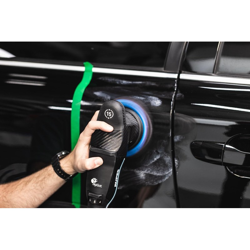 Koch-Chemie Micro Cut & Finish Polishing Compound with Carnauba Wax