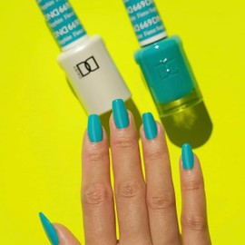 DND Gel Polish Set, Blue Collection, UV/LED Gel Polish and Air Dry Nail Lacquer, Matching Chip-Free Polish Duo, 669 Fierce Sapphire, 0.5 Fl Oz