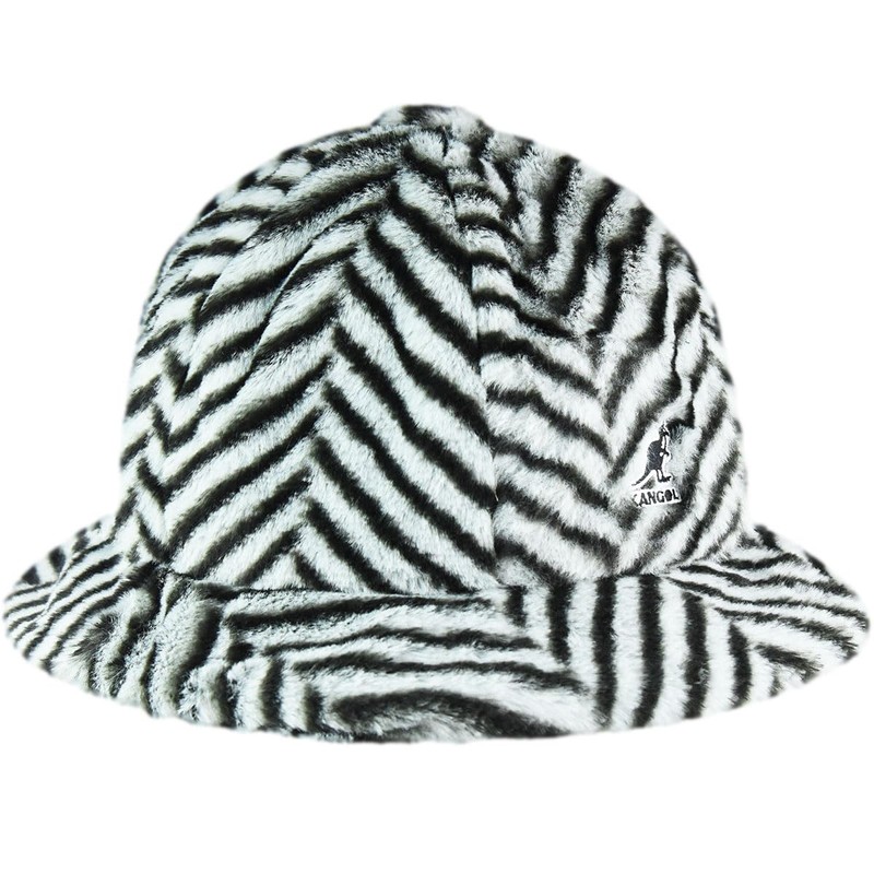 Kangol Women's Faux Fur Casual Beret Hat, Grey (herringbone)