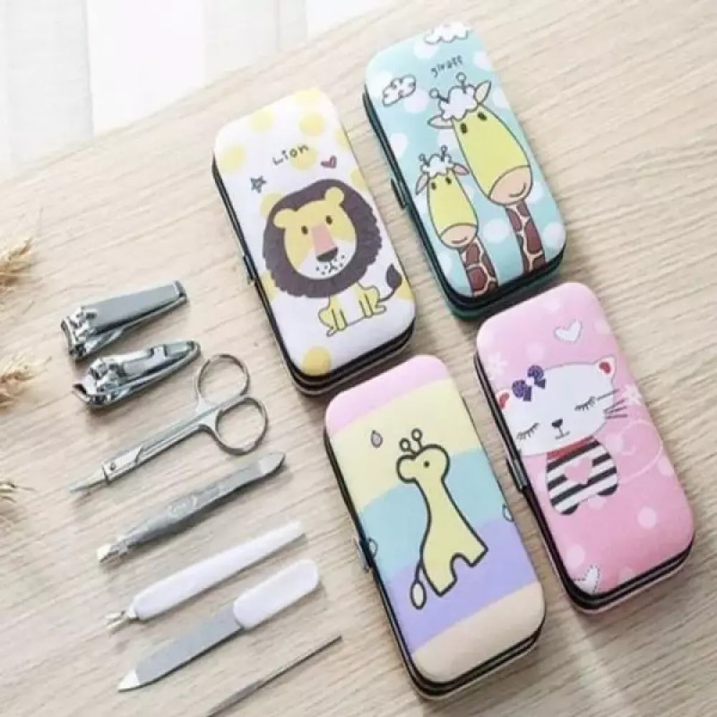 휴대용손톱깎이 손톱깎이 캐릭터손톱깎이 동물캐릭터 [아기 기린] Portable Nail Clipper Character
