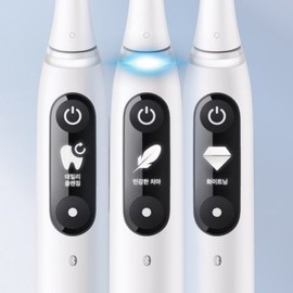 Oral-B iO6 White Electric Toothbrush + 2 Exclusive Replacement Heads / Oral-B 오랄비 전동칫솔 iO6 화이트 + 전용리필모 2개