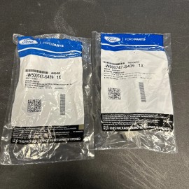 Ford 2 packs of Ford factory original hardware bolt W500747-S439 brand new!
