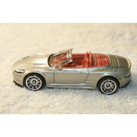 Matchbox NEW MATCHBOX  2011 SILVER METALLIC ASTON MARTIN DBS VOLANTE CONVERTIBLE