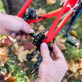 WELDTITE Black Chain Keeper for Bikes, Durable Bike Frame Protection Maintenance