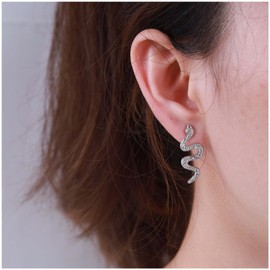Yienate Punk Snake Drop Earring Silver Tiny Snake Stud Earring Vintage Serpent Dangle Earring Gothic Statement Animal Cobra Drop Earrings Jewelry for Women Girls