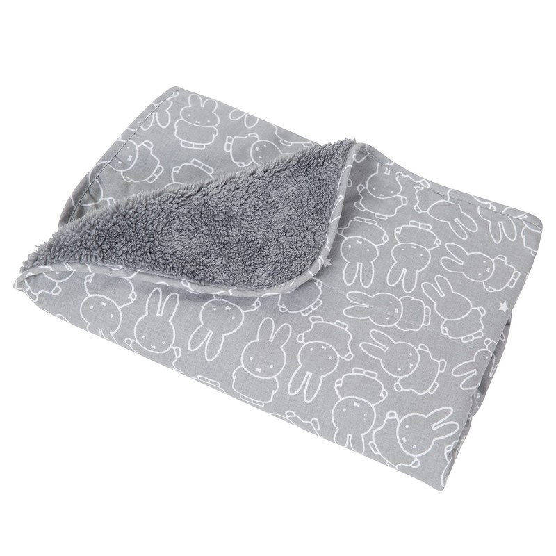 Roba baby blanket for cuddling, crawling and playing.