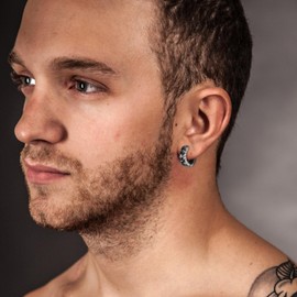 Raymard Vintage Skull Hoop Huggie Earrings for Men, Stainless Steel Punk Skeleton Biker Earrings, Stainless Steel, No Gemstone, Silver, PE44810-NA